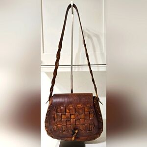 Vintage Hand Tooled Brown Leather Cottagecore Basket Weave Western Saddle Purse